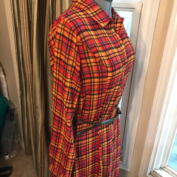 *SALE* PLAID 🍁SM - Picture 4 of 7